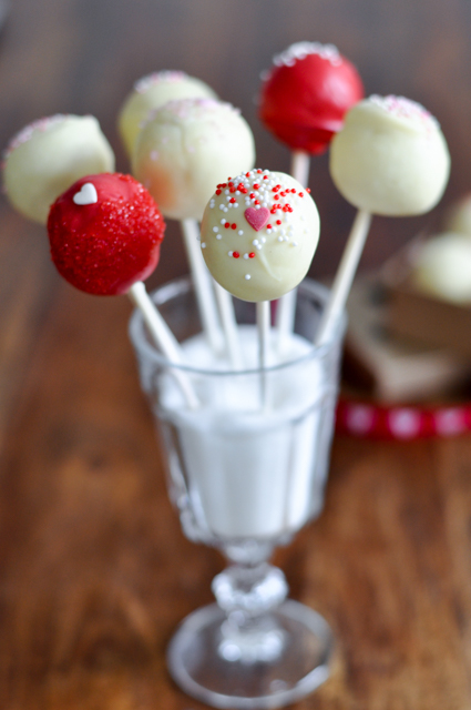 Cakepops mit Champanger - ein zuckersüßes Geschenk zum Valentinstag!